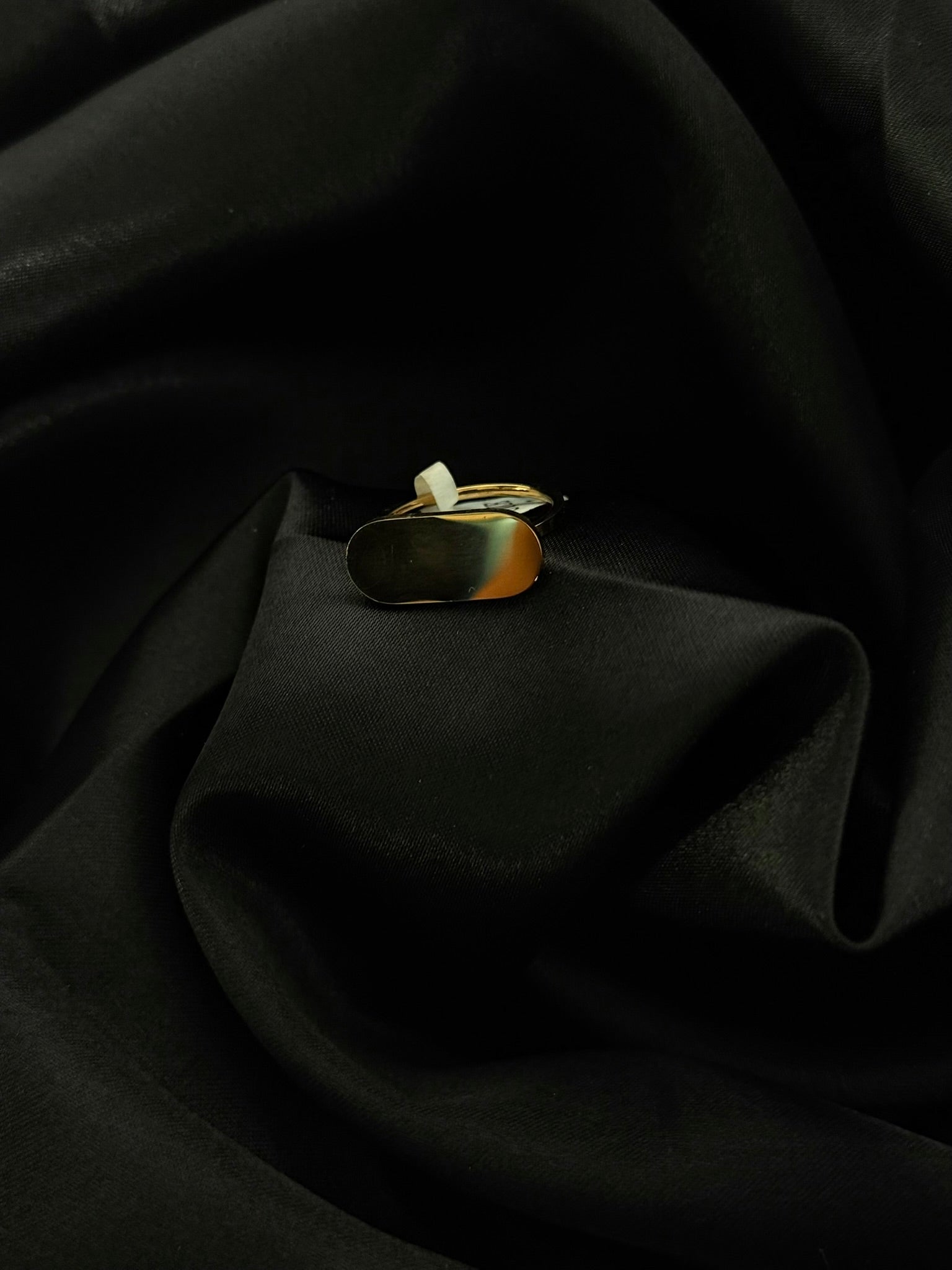 Plain Oval Gold Ring