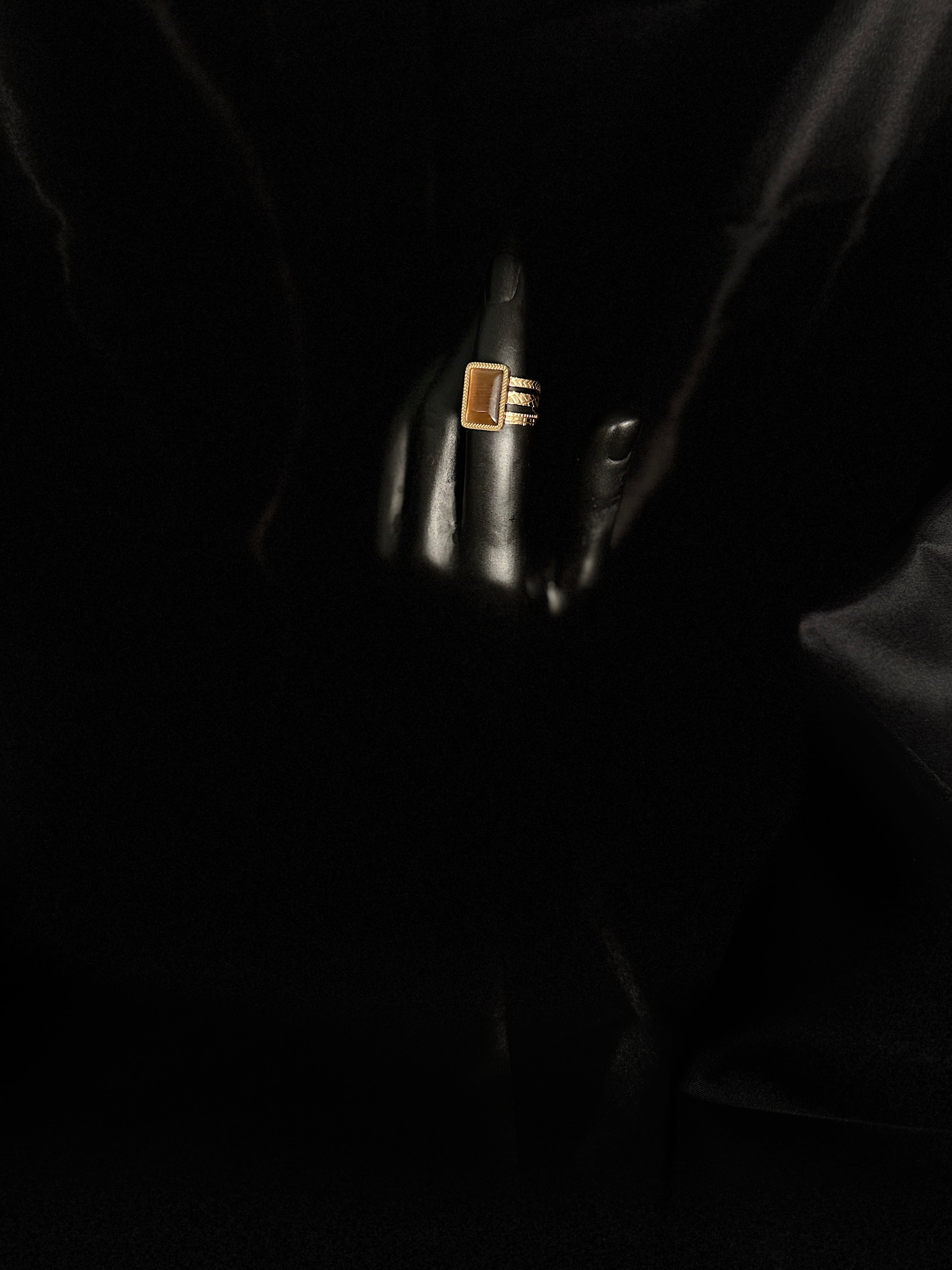 Rectangle Frame Ring